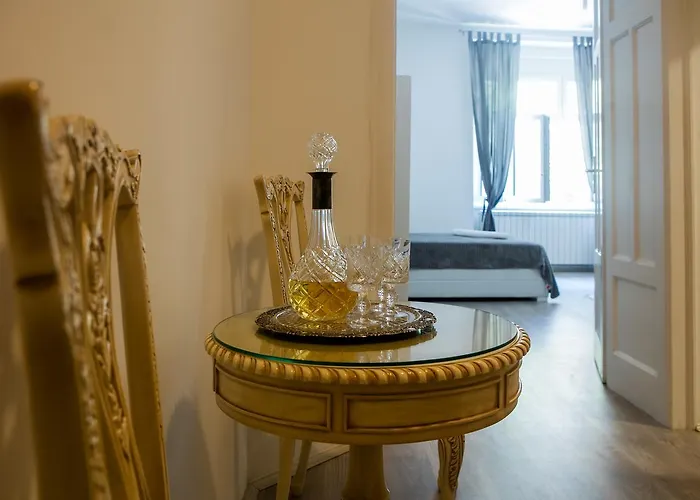 Natalie\'S Apartment