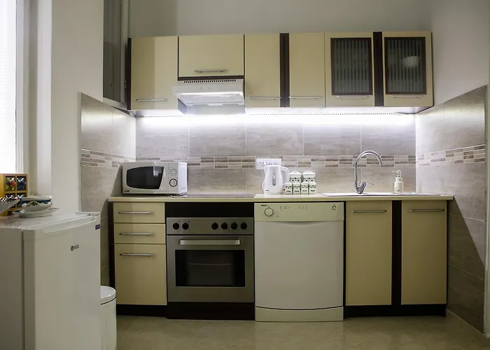 Natalie\'S Apartment